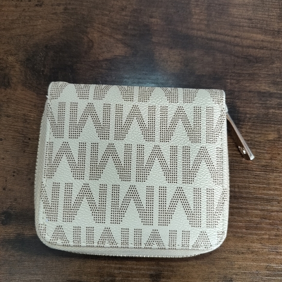 Elegant Beige Monogram Wallet - Picture 2 of 5